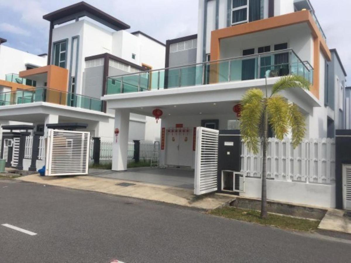 My Home Kayangan Villa Malacca C10 Exterior photo